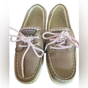 Sperry girls pink detailed boat shoes size 1 new excellent condition